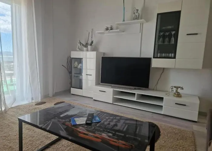 Three-bedroom With Sea View A2 Trogir