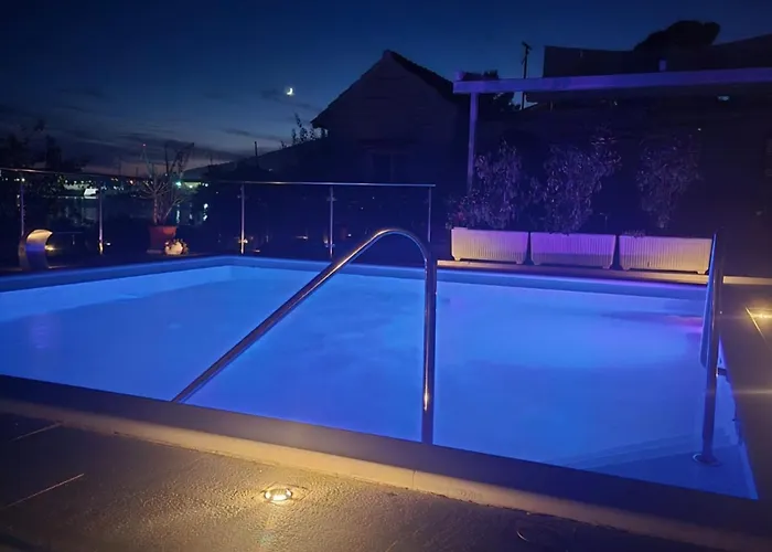 Three-bedroom With Sea View A2 * Trogir